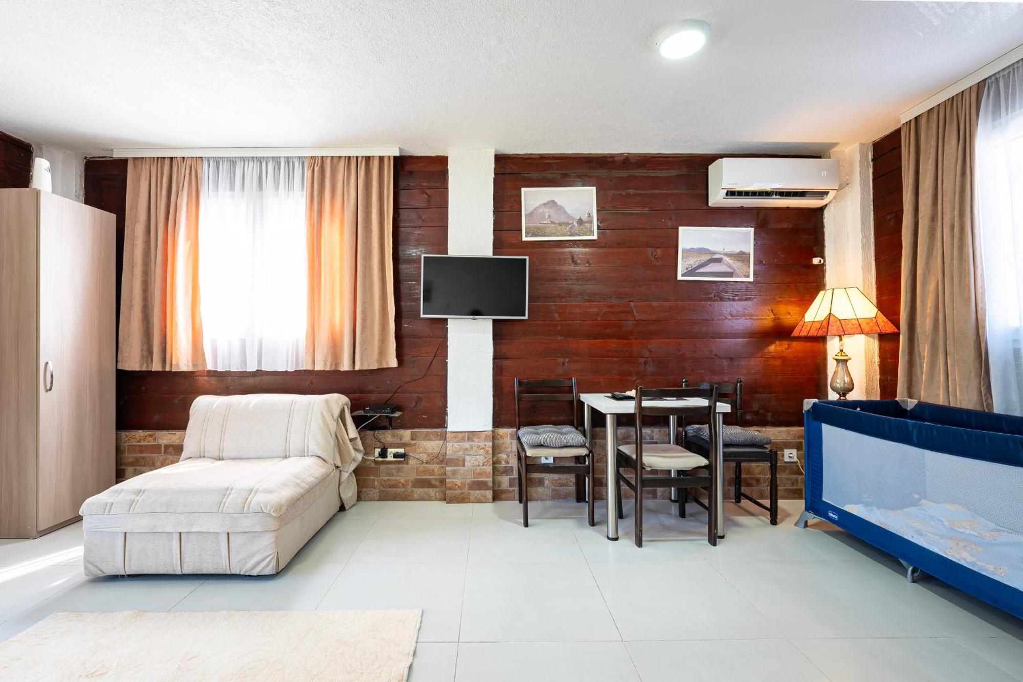 Apartments Obala Подгорица Екстериор снимка